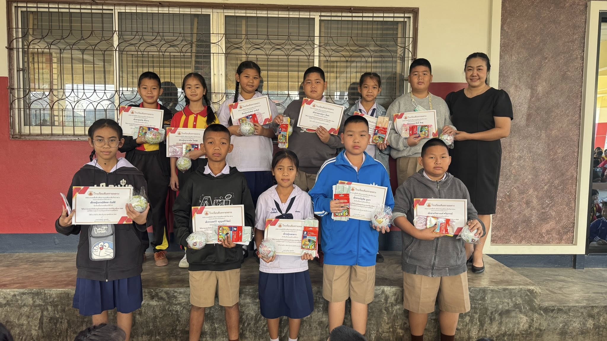 แกลลอรี่