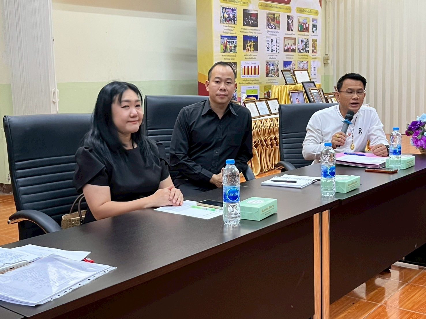 แกลลอรี่